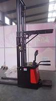 EP CQE12R Electric Reach Truck 1.2T