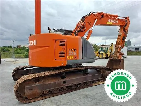 Excavadora Hitachi ZX225USLC-3