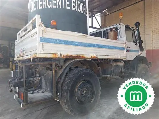 Mercedes Benz Unimog U2150L