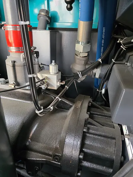 Compresor de aire rotativo de tornillo diesel Isuzu 275 CFM