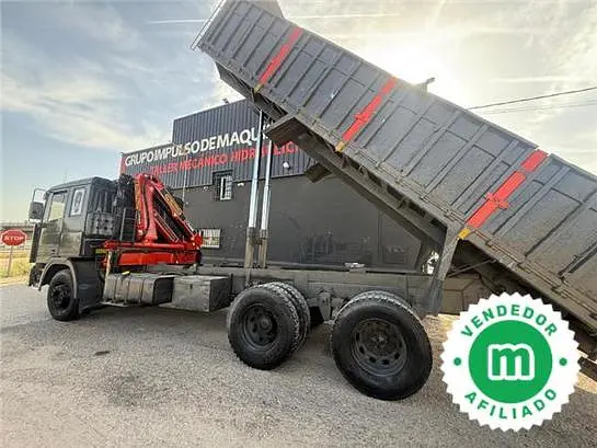 Camión basculante Pegaso Troner 1237.38 T