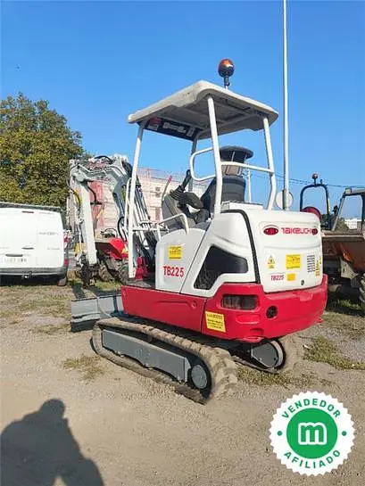 Takeuchi TB225 mini excavator