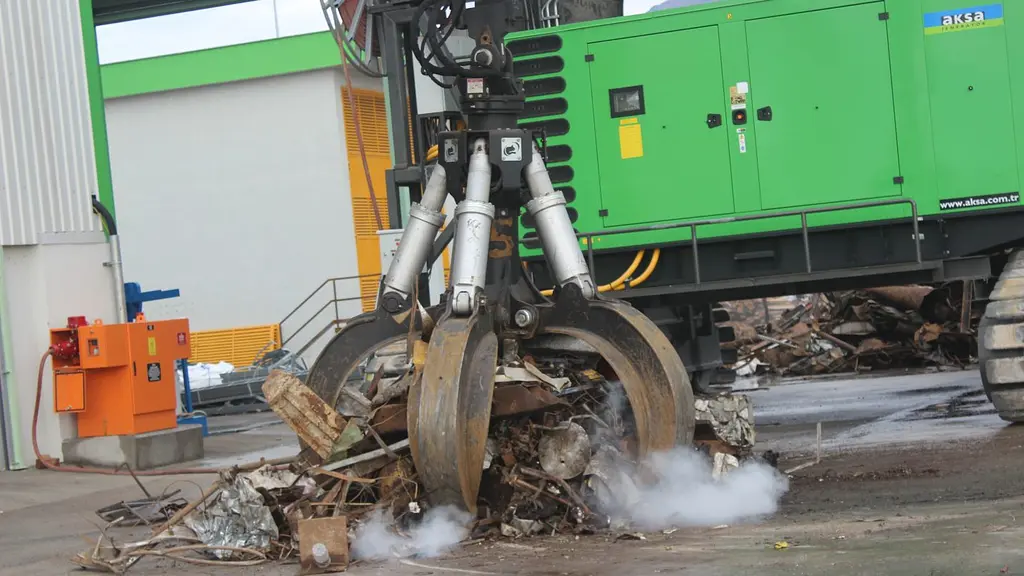 Rotobec OP4SM65 Hydraulic Scrap Grapple with RT-322 Rotator 0.50 m3