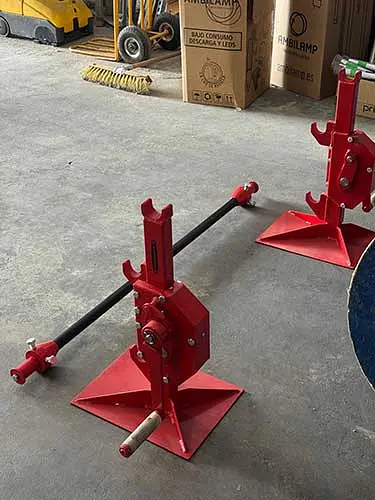 Reel holder jacks pair 1500 kg
