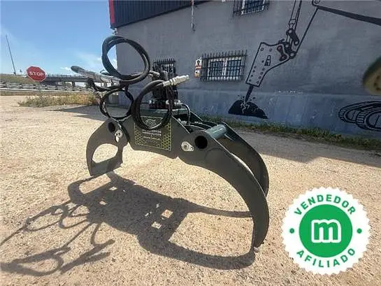 New hydraulic rotor forest grapples for mini excavators