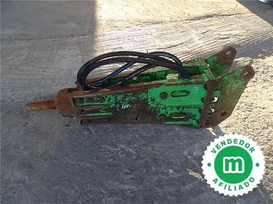 Martillo percutor hidráulico Korota para retrocargadoras