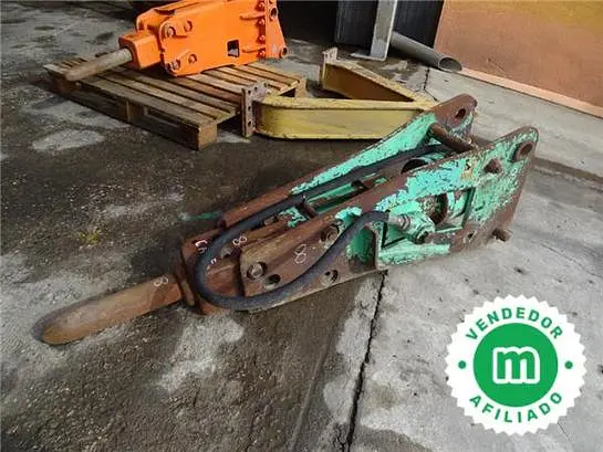 Promove P12 hydraulic hammer for backhoe loaders