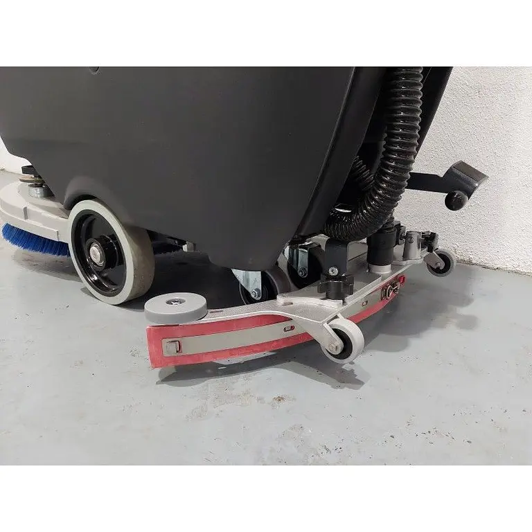 Scrubber dryer with driver 530mm brush