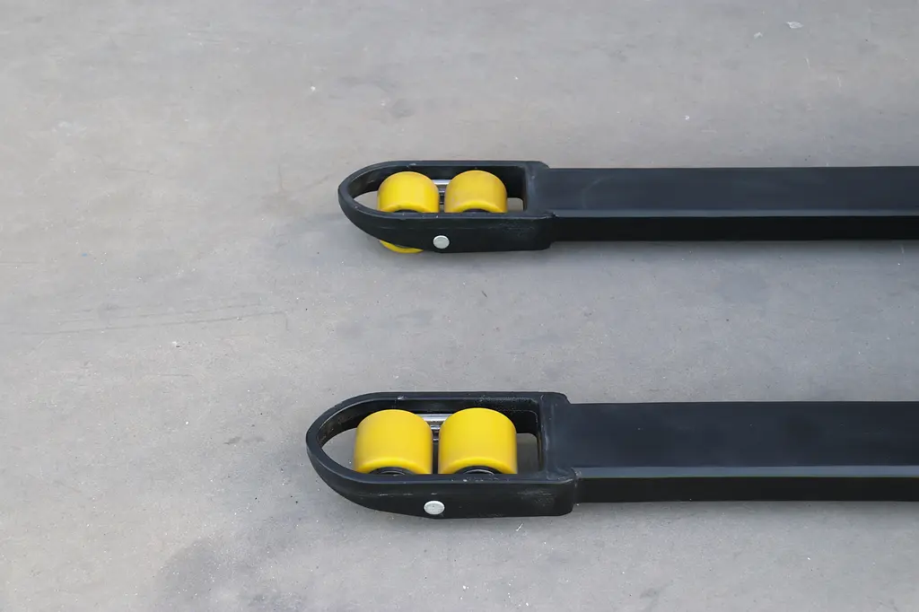 Hu-Lift Electric stacker CL