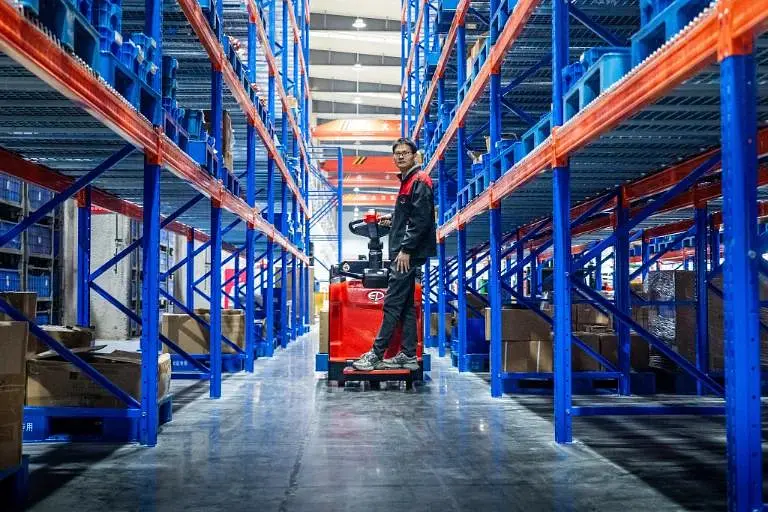 EP RPL20-PRO Heavy-duty Li-ion Ride-on Pallet Truck 2.0T