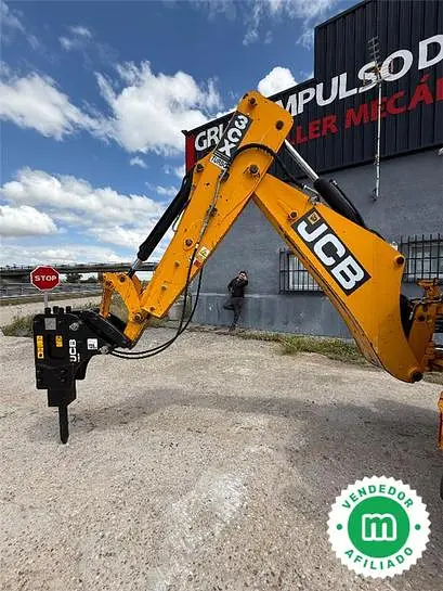 JCB hydraulic hammer for backhoe loader