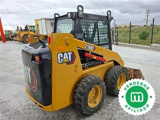 Caterpillar 216B3 mini loader