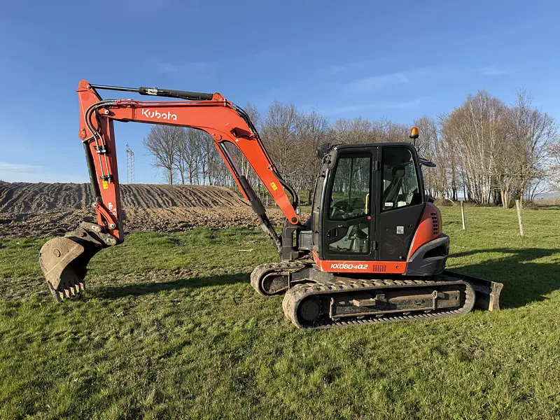Miniexcavadora Kubota KX080-4