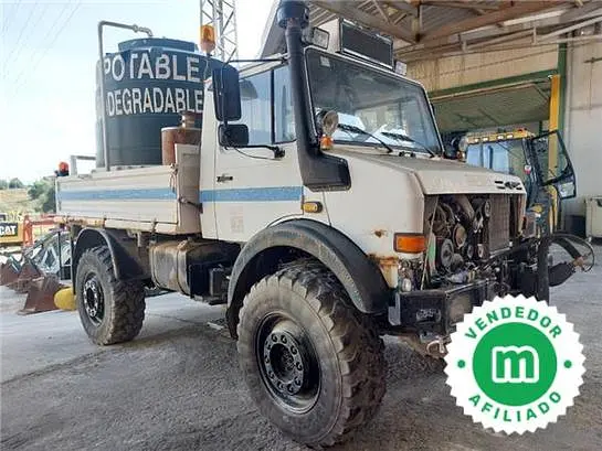 Mercedes Benz Unimog U2150L