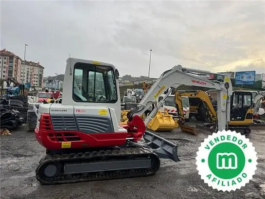 Takeuchi TB250
