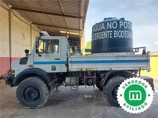 Mercedes Benz Unimog U2150L