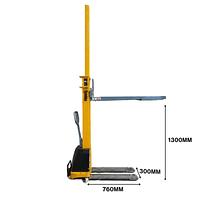 Self-supporting stacker 1000kg to 1300mm