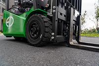 3-Wheel Dual-drive Supercompact Counterbalance Forklift 1.0T - TCL101