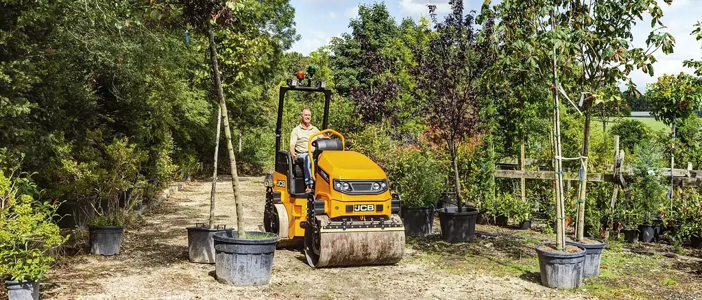 JCB CT260 vibratory tandem roller