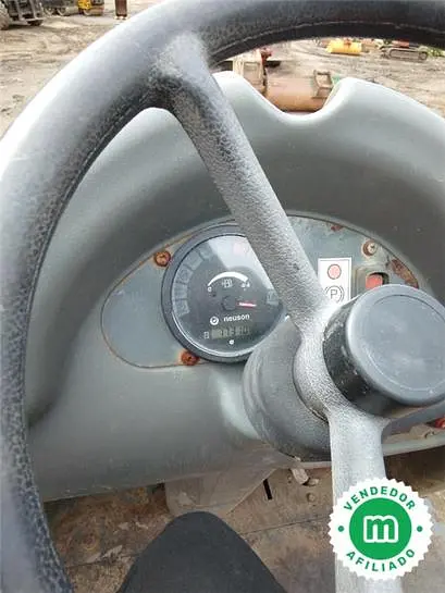 Wacker Neuson 1001 mini dumper