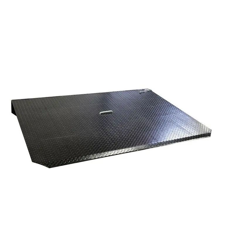 Loading ramp 7500 kg capacity, 2000x1800 mm