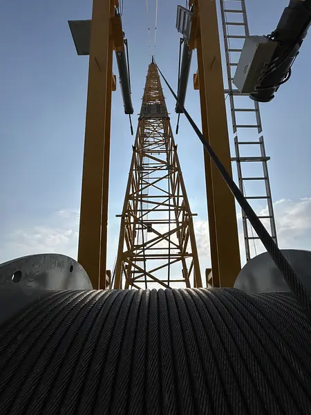 Potain MR 819 K64 Top-Slewing Cranes