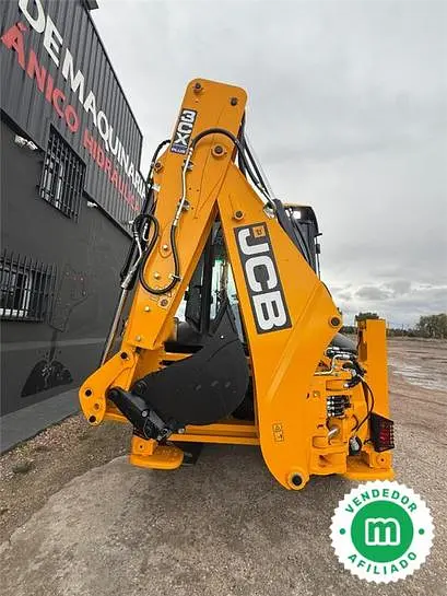 JCB 3 CX Plus 110 Hp Turbo Stage V Premium backhoe loader