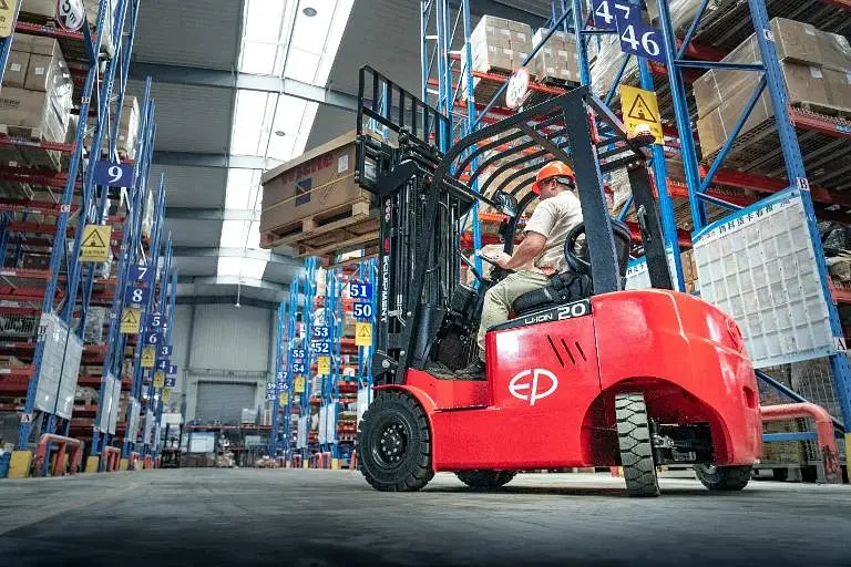 4-wheel Li-ion Counterbalance Forklift 2.0T - EP EFL201