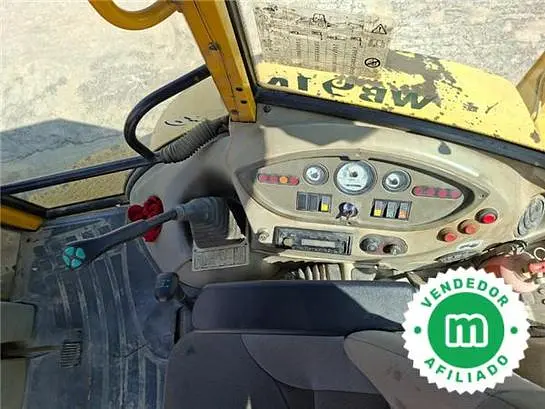 Komatsu WB91 R2 backhoe loader