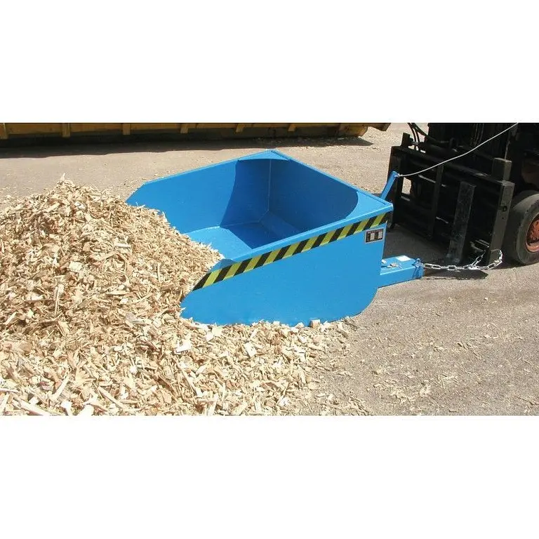 Bulk handling shovel painted red fire