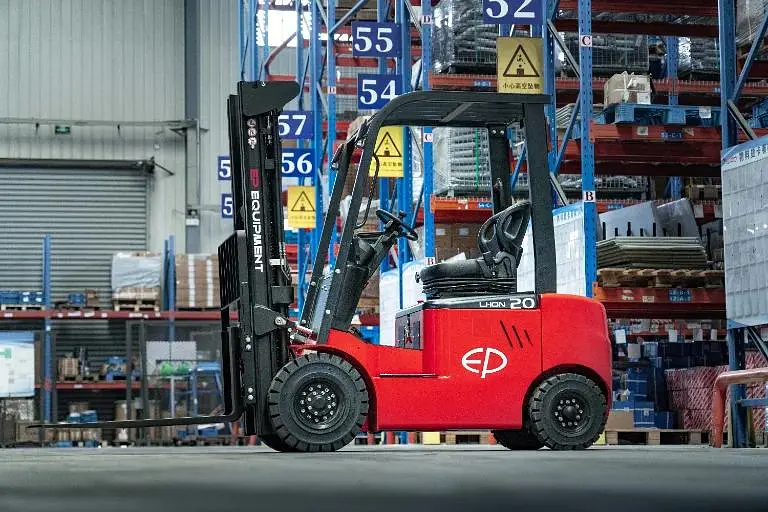 4-wheel Li-ion Counterbalance Forklift 2.0T - EP EFL201