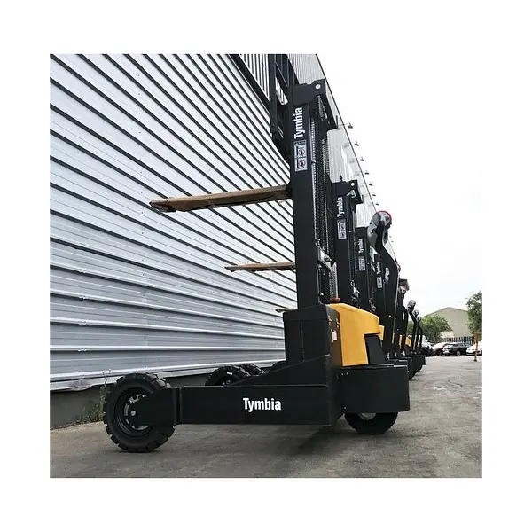 Electric all-terrain stacker 1500kg