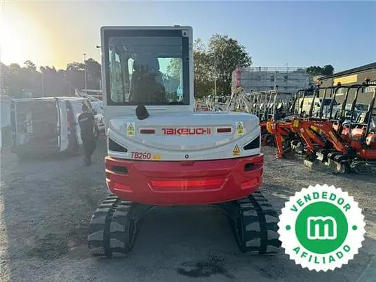 Takeuchi TB260
