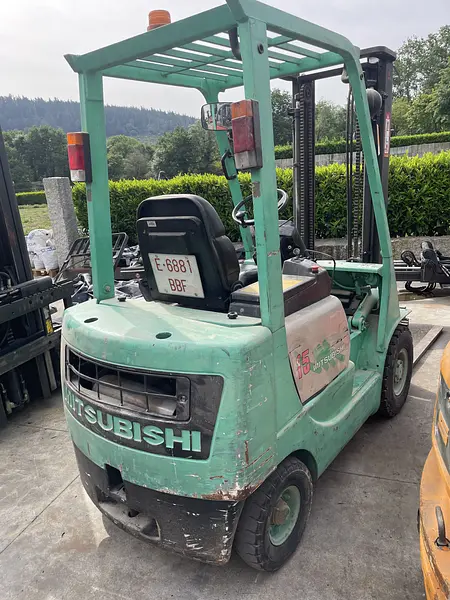 Carretilla elevadora Mitsubishi FD15