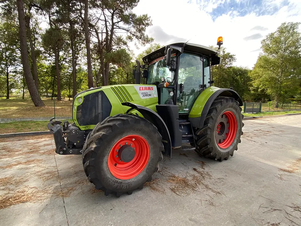Claas Arion 650 Cebis