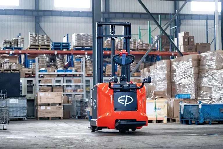 Electric Counterbalance Stacker 800kg - EP RSC082