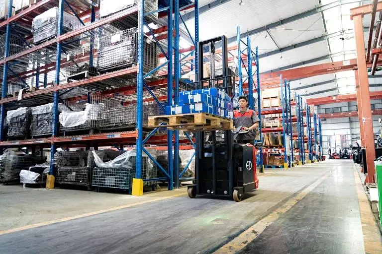 Electric Counterbalance Stacker 1.2T - EP RSC122