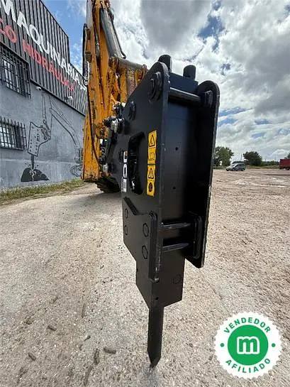 JCB hydraulic hammer for backhoe loader