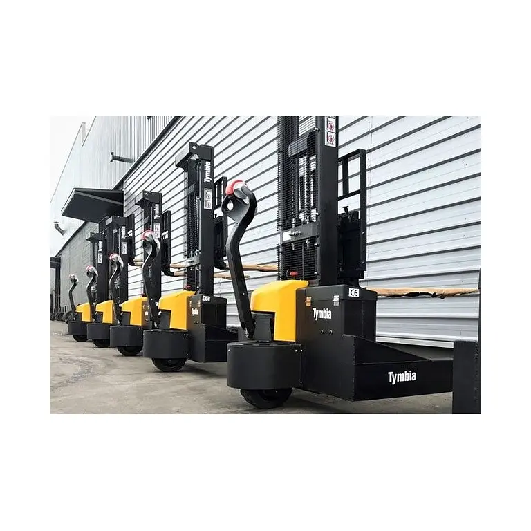 Apilador eléctrico todoterreno 1500kg