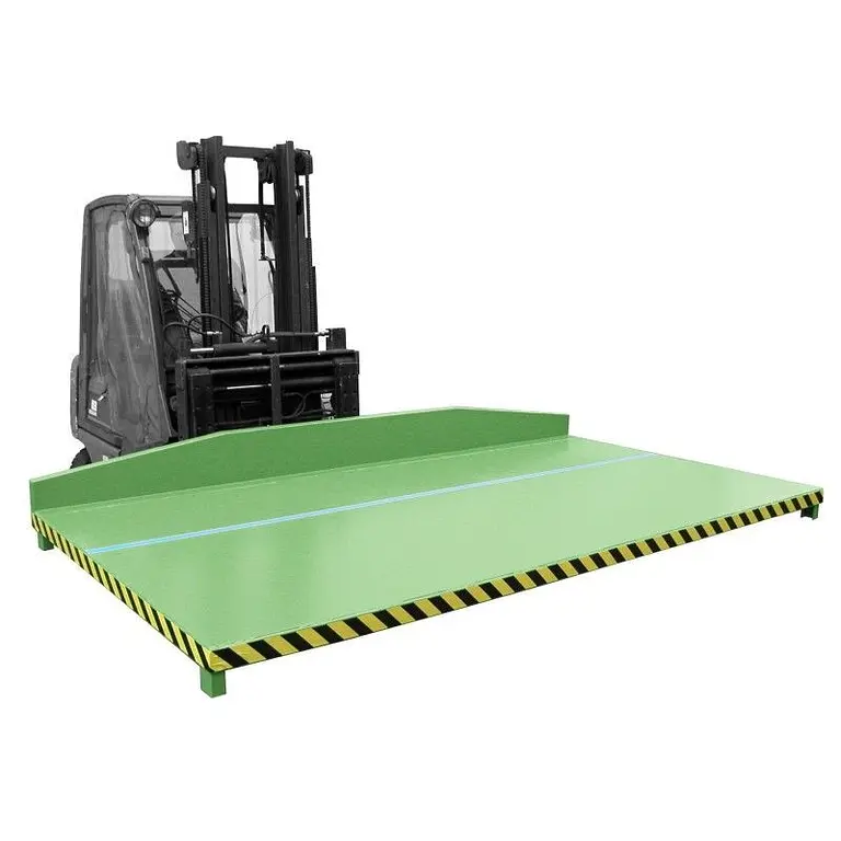 Platform for Recorts, painted, green