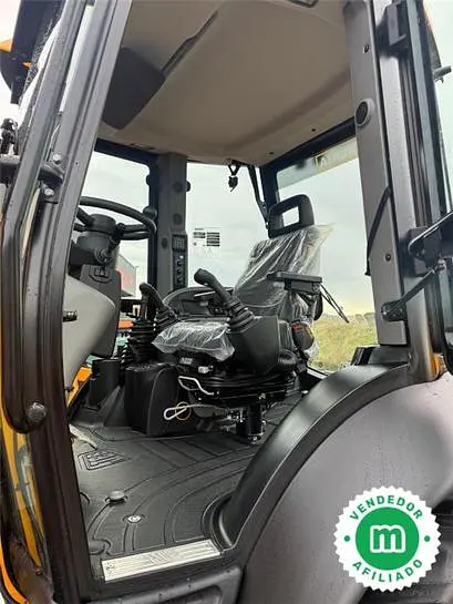 JCB 3 CX Plus 110 Hp Turbo Stage V Premium backhoe loader