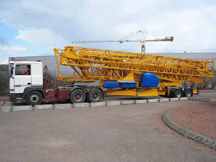 Potain Igo T 130 Self-Erecting Cranes