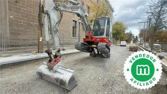 Excavadora mini Takeuchi TB 250
