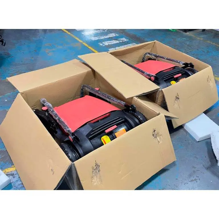 920mm manual sweeper with 55litros deposit