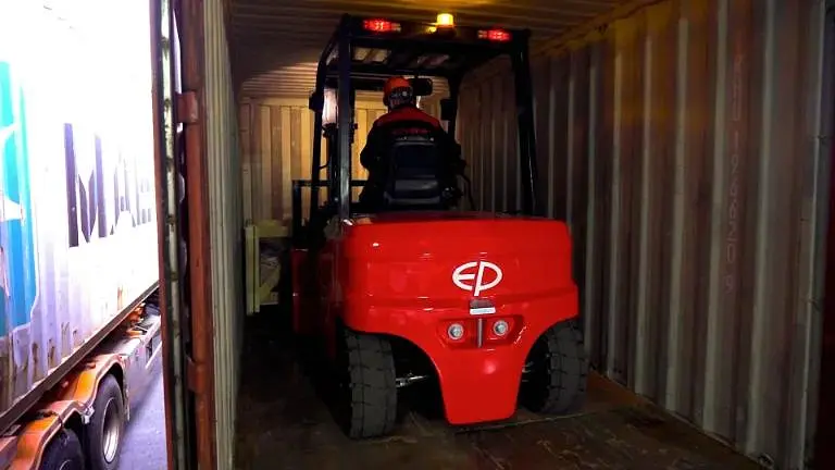 4-wheel Li-ion Counterbalance forklift 5.0T - EP CPD50L1