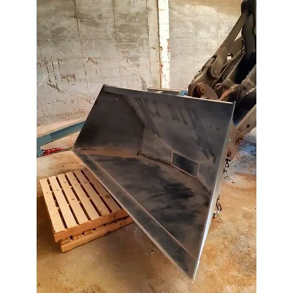 Bucket tilting container for big-bags