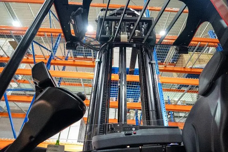 Li-ion 80V Reach Truck 1.6T - EP CQD16-PRO