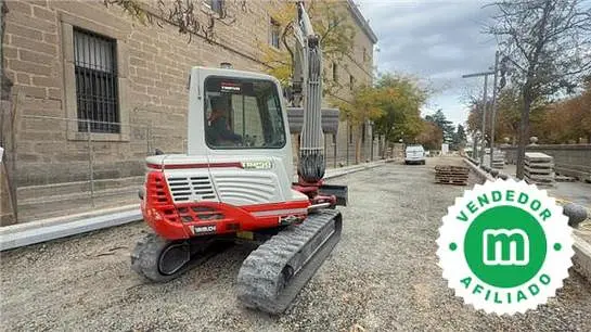 Excavadora mini Takeuchi TB 250