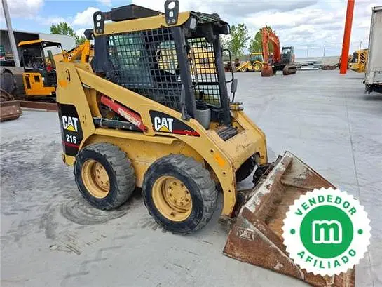 Caterpillar 216 mini loader