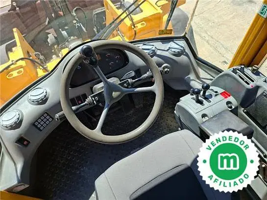 Volvo L110E loader